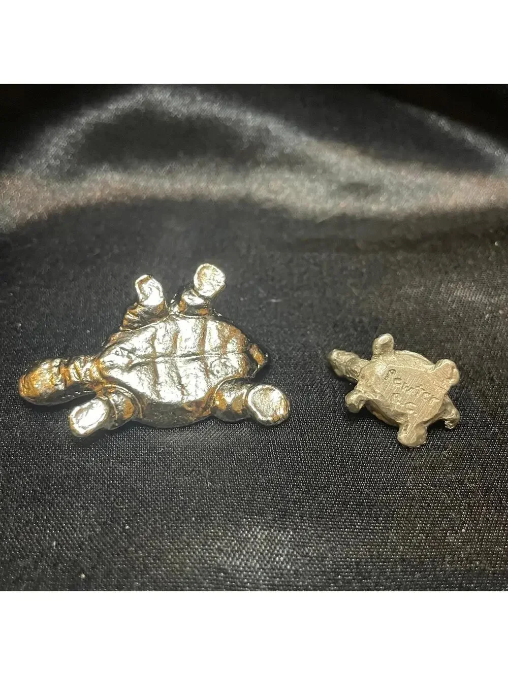 Pewter turtle pair
